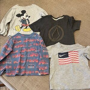 Nike Gray and White Kids Long Sleeve Tee